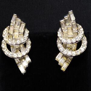 Bellini Clear Rhinestone Wedding Earrings, Rhodium Plated, 1990s Vintage Jewelry